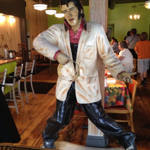 Cafe Hon 1002 W 36th St Baltimore