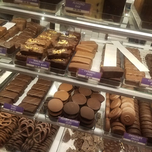 LiLac Chocolates Lexington Ave. & East 43rd St New York