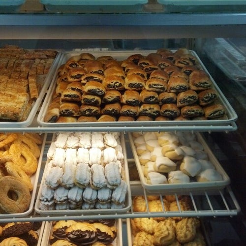 Rose & Joe's Italian Bakery 2240 31st St Astoria