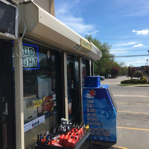 Shamrock Gas Station