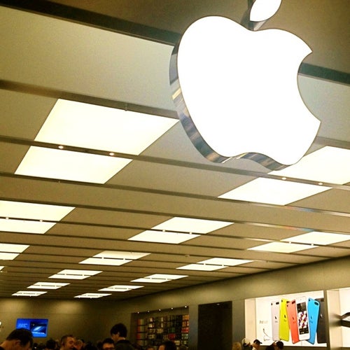 Apple Kenwood Towne Centre 7875 Montgomery Road Cincinnati