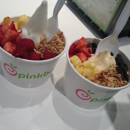 Pinkberry 596 9th Ave New York