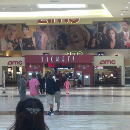 AMC Sarasota 12 - 8201 S Tamiami Trl - Sarasota