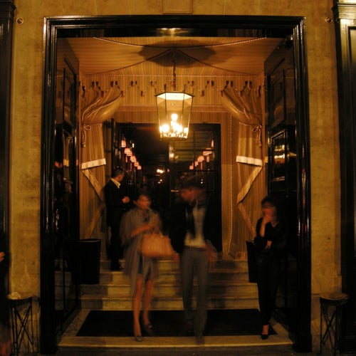 Hôtel Costes - 239 rue Saint-Honoré - Paris