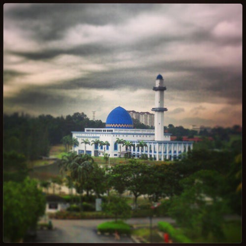 Masjid Uniten Universiti Tenaga Nasional Kajang
