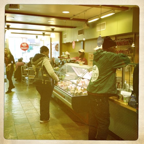 Hale & Hearty 1129 Lexington Ave New York