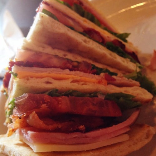 Elbow Room Pub 605 N Pennsylvania St Indianapolis