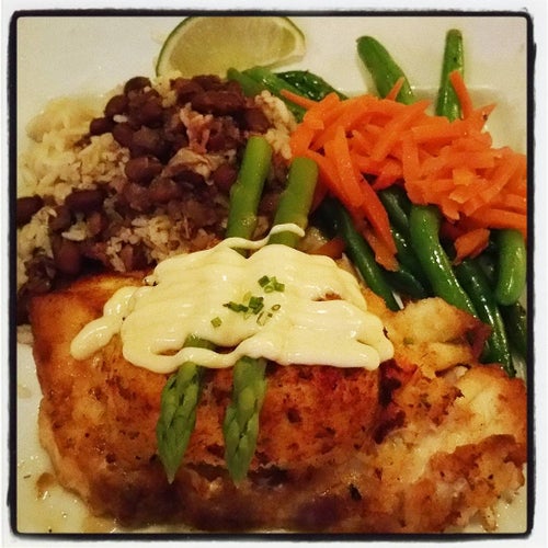 Marleys Island Grille