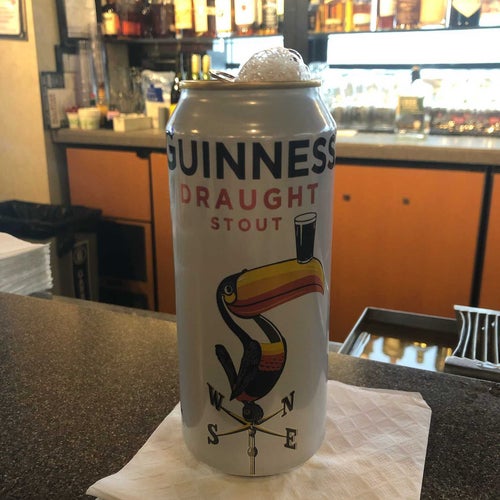 Sports Page Pub Seattle International Airport, 17801