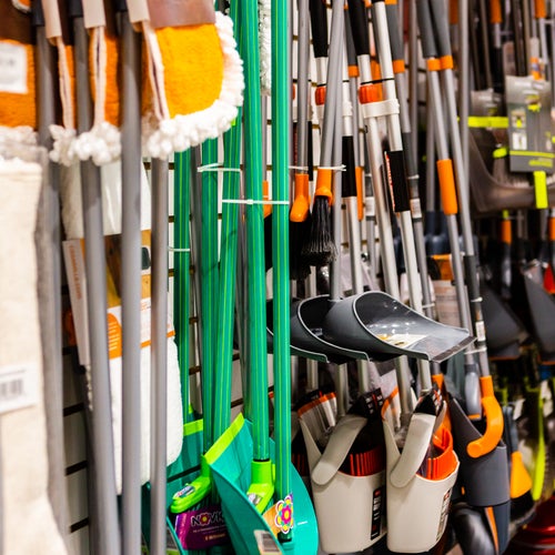 University Hardware & Housewares 2905 Broadway New York