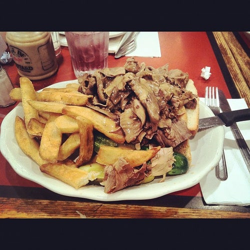 Stage Deli 834 7th Ave New York