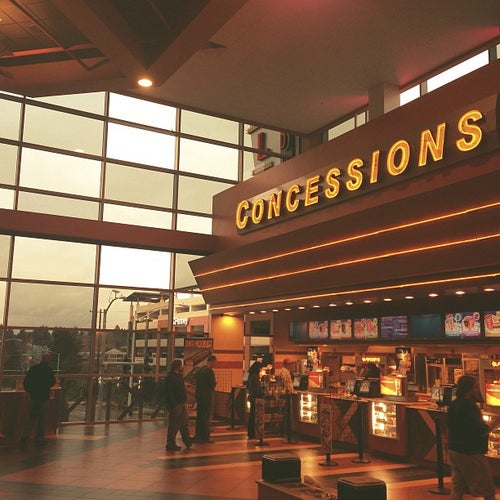 Regal Thornton Place ScreenX & IMAX 316 NE Thornton Place Seattle