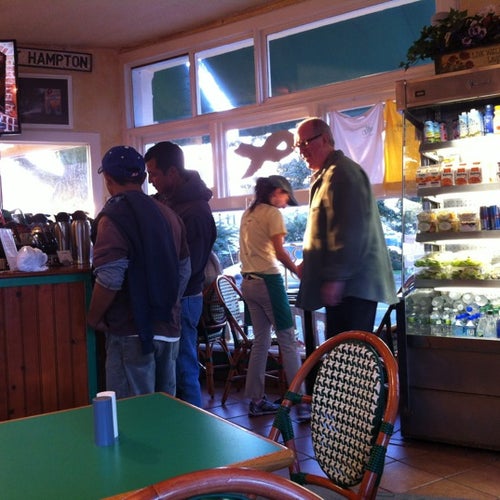 The Golden Pear Cafe 99 Main St Southampton