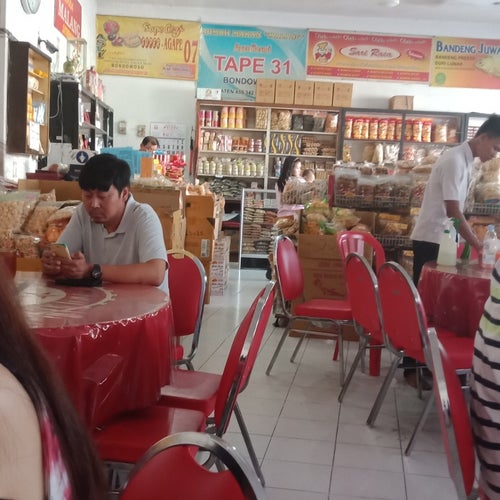 Rumah Makan Malang Jl. Basuki Rahmat No. 207 Situbondo