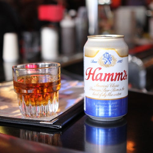 Mecca Cafe / Diner & Dive Bar 526 Queen Anne Ave N Seattle