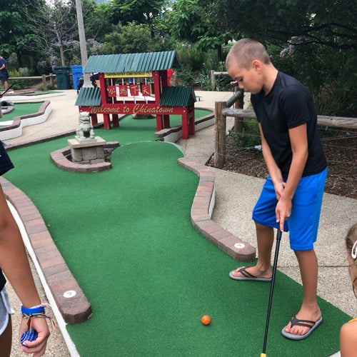 City Mini Golf