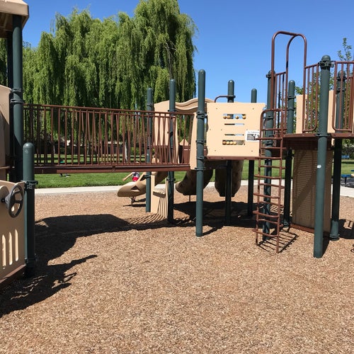 Farragut Park