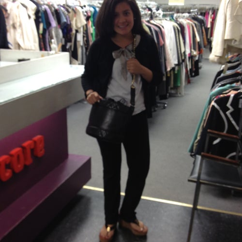 Encore Consignment Shop 1132 Madison Ave New York