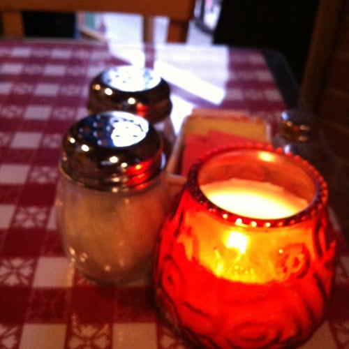 The Kitchen Italian Cafe and Pizzeria 78 W Union St Pasadena