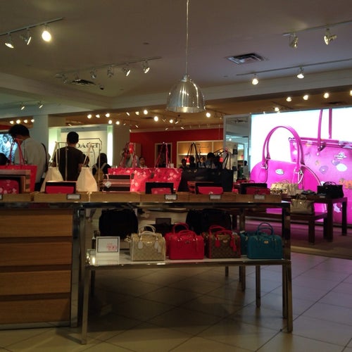 COACH Outlet 785 S Grand Central Pkwy Ste 2111 Las Vegas