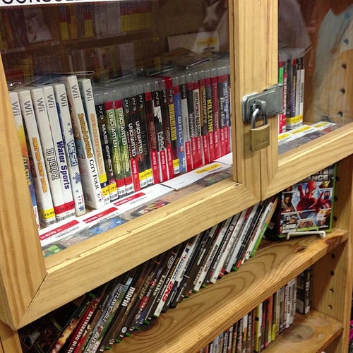 Half Price Books 3207 Broadway St San Antonio