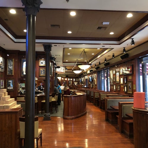 Hard Rock Cafe Indianapolis 49 S Meridian St Indianapolis