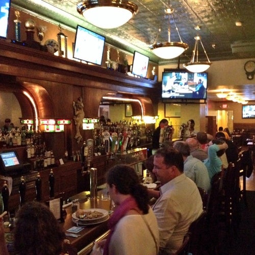 Piper's Pub 1828 E Carson St Pittsburgh