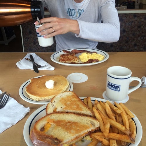 IHOP 2299 Lombard St San Francisco