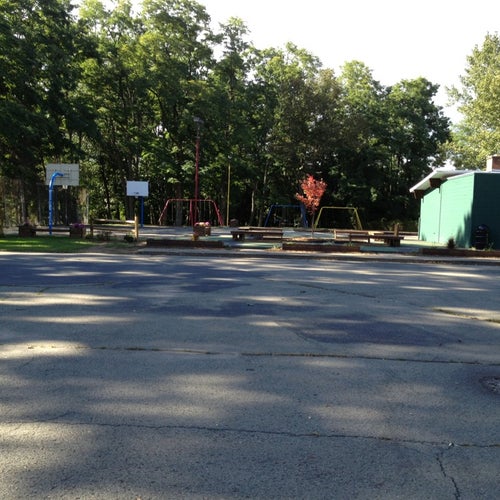 Woodlawn Park