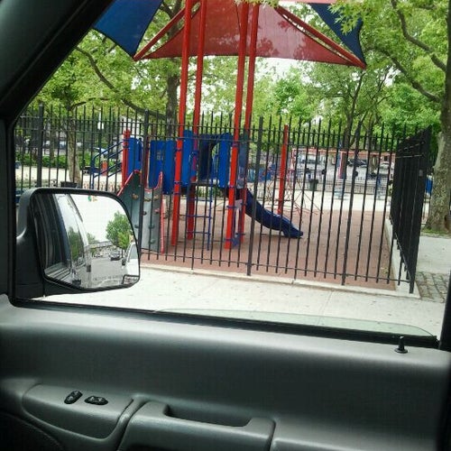 Corona Golf Playground