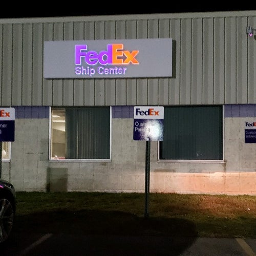 FedEx Ship Center 5301 Lincoln Way W South Bend