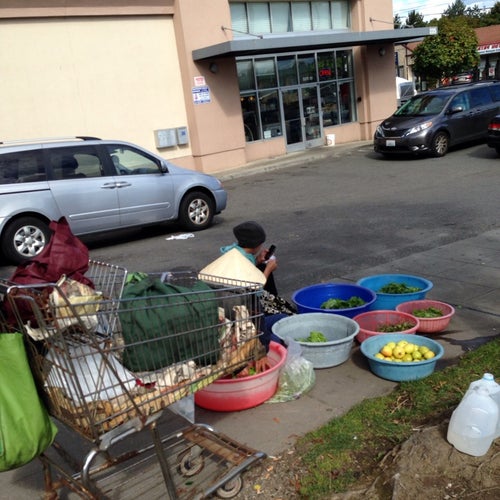 Seattle Deli 225 12th Ave S Seattle