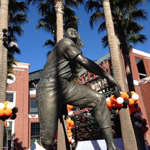 Willie Mays Statue
