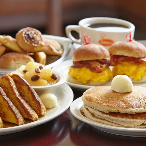 Junior's Restaurant & Bakery 1515 Broadway New York