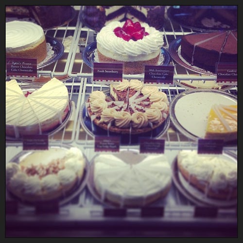 The Cheesecake Factory 639 E Shaw Ave Fresno