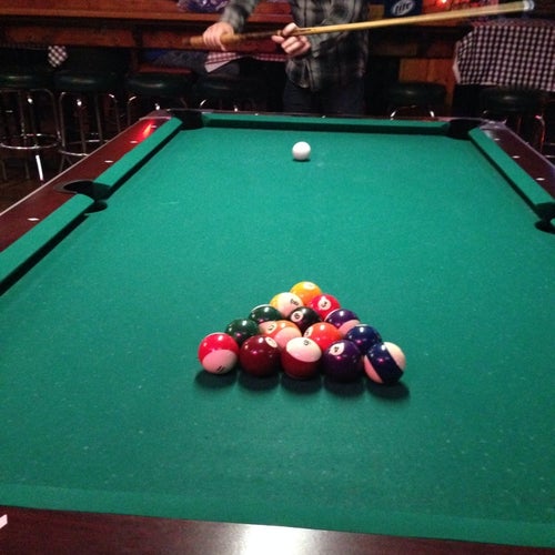 Mother Hubbard's Sports Pub 5 W Hubbard St Chicago