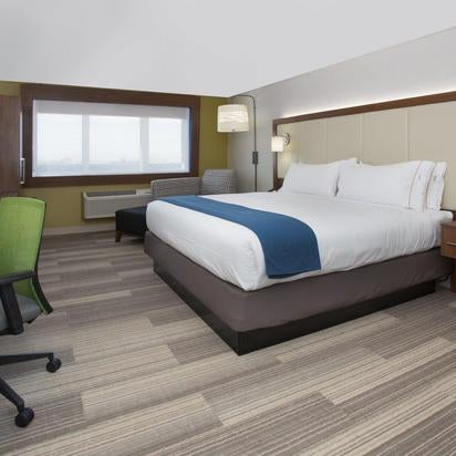 Holiday Inn Express & Suites Marion