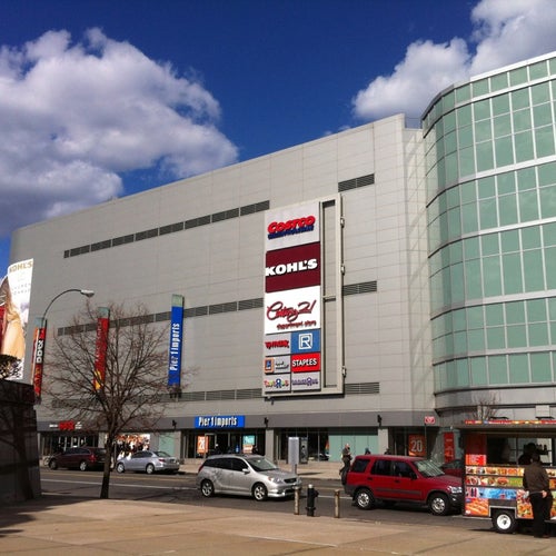 Rego Center 6135 Junction Blvd Rego Park