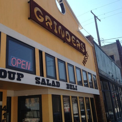 Grinders 417 E 18th St Kansas City