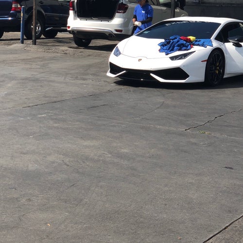 Blue Wave Car Wash 11602 Santa Monica Blvd Los Angeles