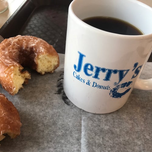 Jerry's Cakes and Donuts 109 E Omaha St Rapid City
