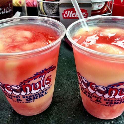 Coconuts Beachfront Restaurant Bar & Grill 37th St. Oceanside Ocean