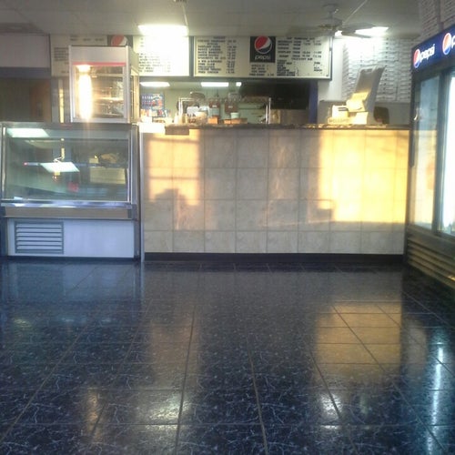Empire Pizza