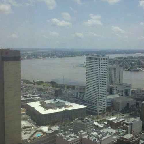 Hancock Whitney Bank 701 Poydras St New Orleans