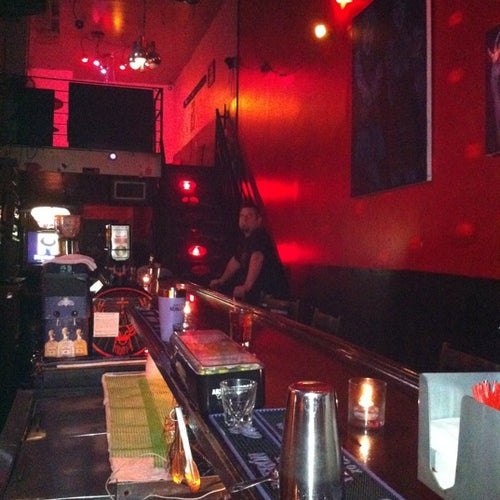 The Skinny Bar & Lounge 174 Orchard St New York