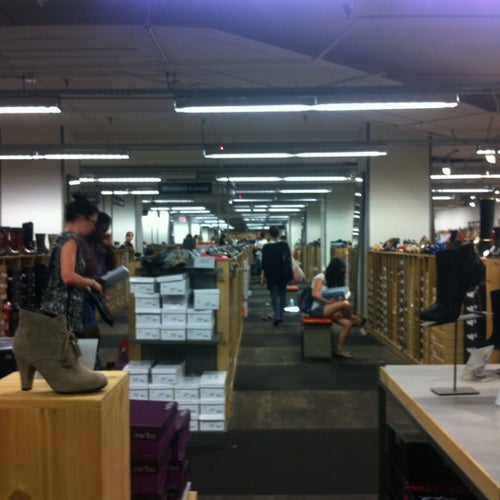 DSW Designer Shoe Warehouse