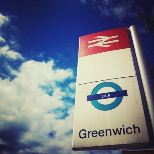 Greenwich Railway Station (GNW) High Rd London