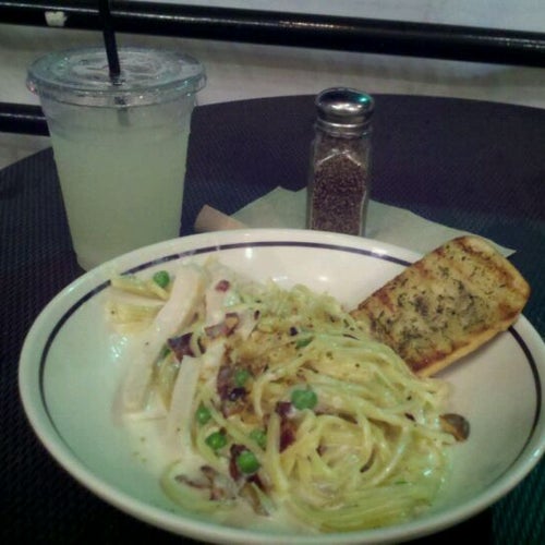 Corner Bakery Cafe 800 N San Fernando Blvd Burbank