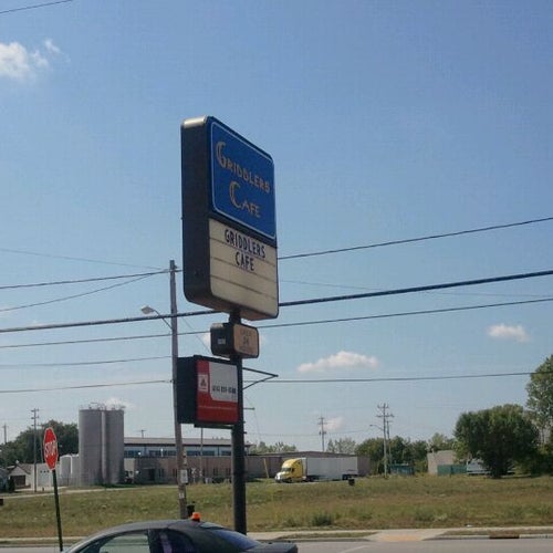 Griddlers Cafe 211 N Chicago Ave South Milwaukee