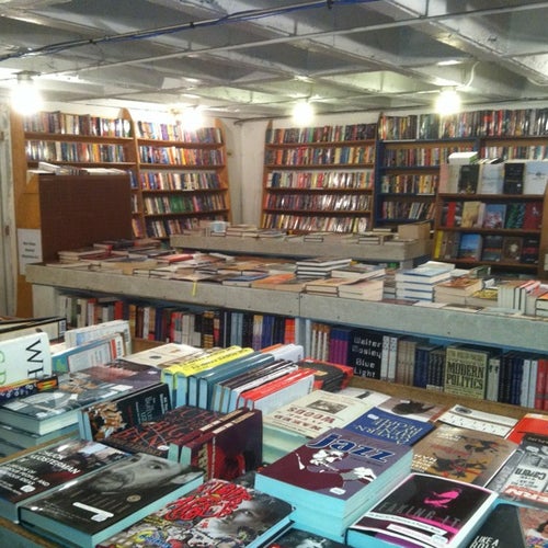 Powell's Bookstore 1501 E 57th St Chicago